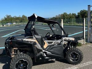 POLARIS RZR 900