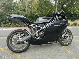 DUCATI 749 DARK