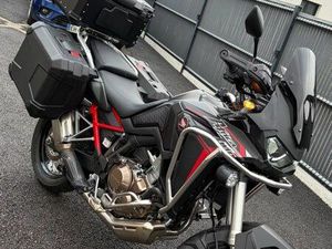 1100 AFRICA TWIN DE 2021