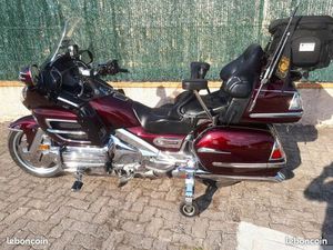 GOLDWING 1800