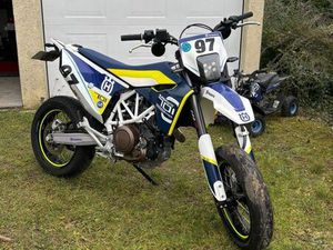 701 HUSQVARNA A2 ABS SUPERMOTARD