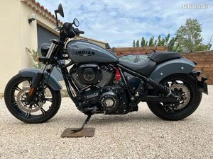 INDIAN CHIEF DARK HORSE