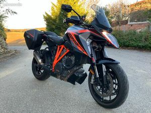 KTM 1290 SUPERDUKE GT