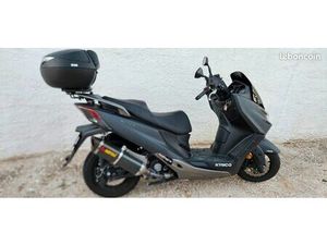 KYMCO 300 CT X-TOWN