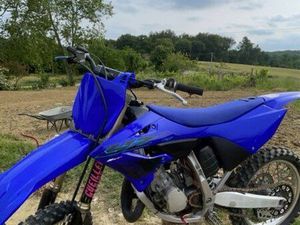 125 YZ