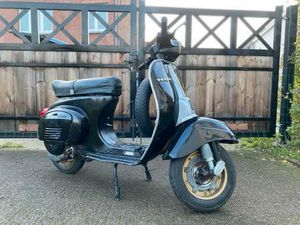 ② VESPA 50 SPECIAL