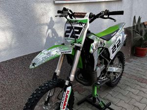 KAWASAKI KX →