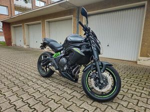 KAWASAKI ER-6N | BLACK EDITION