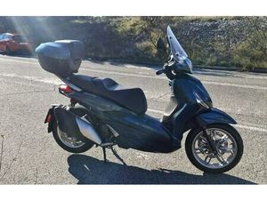 PIAGGIO BEVERLY 400 HPE 399 CM3, 2022 GOD.