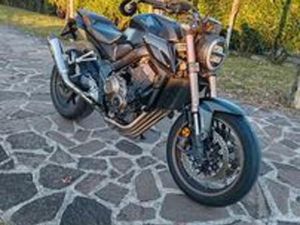HONDA CB 650 - 2021 DEPOTENZIATA A2, ACCESSORIATA