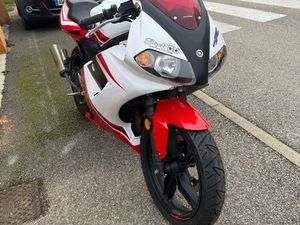 YAMAHA TZR 50 CC