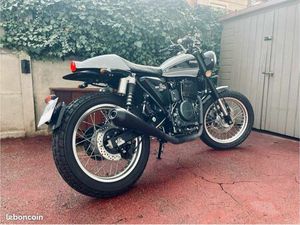 650 MASH DIRT TRACK 6.5 MOTO - 2021 - COMME NEUVE - 2400 KM - MONOCYLINDRE - GARANTIE 8 MOIS