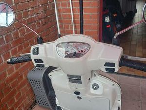 ② SCOOTER KIMCO LIKE 50