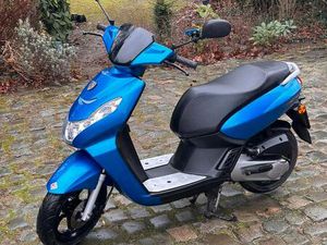 ② PEUGEOT KISBEE B-KLASSE – 2023 – 12.611 KM