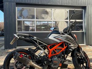 KTM DUKE 125 - AKRAPOVIC - TIEFERLEGUNG