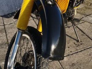 VENDOYAMANHA XT 350 ARNOSO (SANTA MARIA E SANTA EULÁLIA) E SEZURES