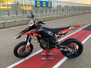 APRILIA SXV 550 SUPERMOTO, TOP ZUSTAND, SEHR SELTEN