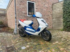 APRILIA SR 50 — SCOOTERS | APRILIA — MARKTPLAATS