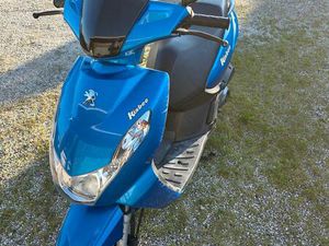 SCOOTER PEUGEOT KISBEE