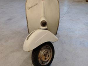 VESPA 50 L