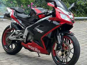 APRILIA RS 125