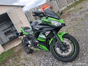 KAWASAKI NINJA 650