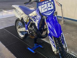 YAMAHA YZ250 FARO (SÉ E SÃO PEDRO)