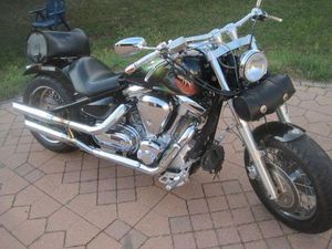 YAMAHA XV1600 WILDSTAR THUNDERBIKE-UMBAU