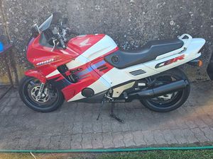 CBR 1000 F