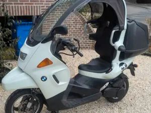 BMW C1