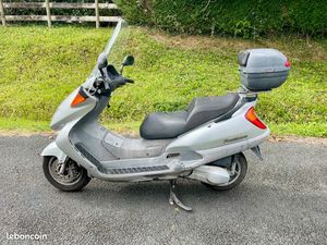 SCOOTER HONDA PANTHÉON 125 2T - À RÉPARER