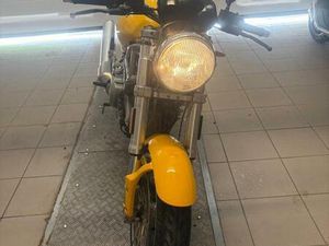 ② DUCATI 620. 18000 KM
