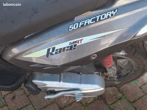 VEND SCOOTER RIDE RACE 2013