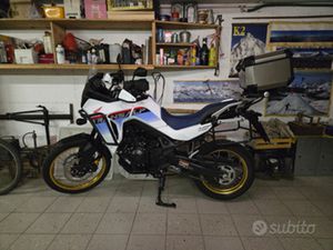 HONDA TRANSALP 750