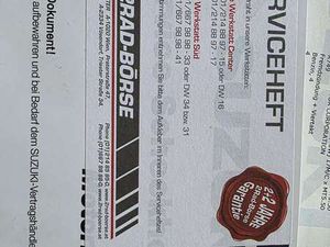 SUZUKI GSX 750 SCHWARZ