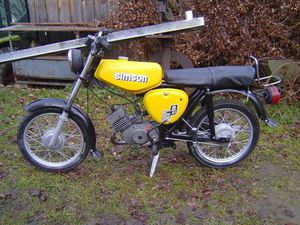 SIMSON S 51 MIT PAPIEREN