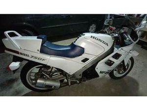 HONDA VFR 750 BIANCO