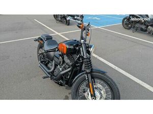 STREET BOB™ 114 EN PARFAIT ÉTAT