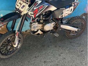 DIRT 150 ( BIEN LIRE LA DESCRIPTION)