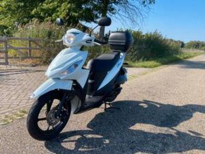 MOTOR SCOOTER SUZUKI ADDRESS BJ 2021 , 1700 KM — MOTOREN | SUZUKI — MARKTPLAATS