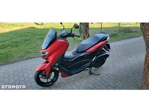 YAMAHA NMAX