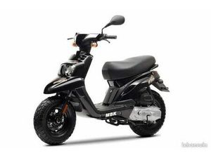 RECHERCHE 50 OU MBK SPIRIT BOOSTER