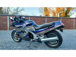 ② SUZUKI GSX1100F 1991 35700 KM ! ! SUPER ÉTAT ! ! !