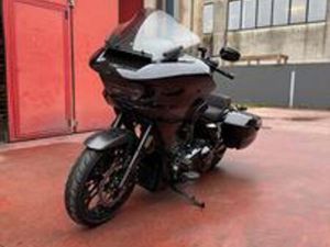 HARLEY-DAVIDSON ROAD GLIDE CVO 121 ST