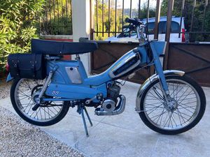 1977 MOTOBECANE MOBYLETTE A VENDRE