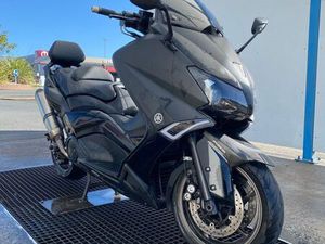 YAMAHA 530 TMAX ÉDITION LIMITÉE
