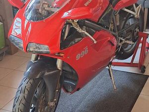 VENDS DUCATI 996