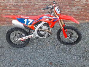 ② HONDA CRF 250 2024