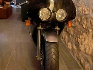 ② À VENDRE HONDA VFR 400 R. NC 30.