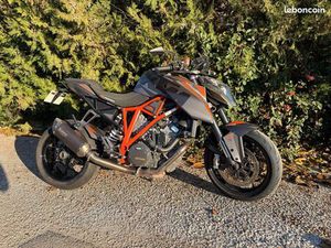 KTM 1290 SUPERDUKE R